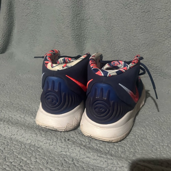 Nike Kids Shoes - Navy and Pink - Picture 3 of 3